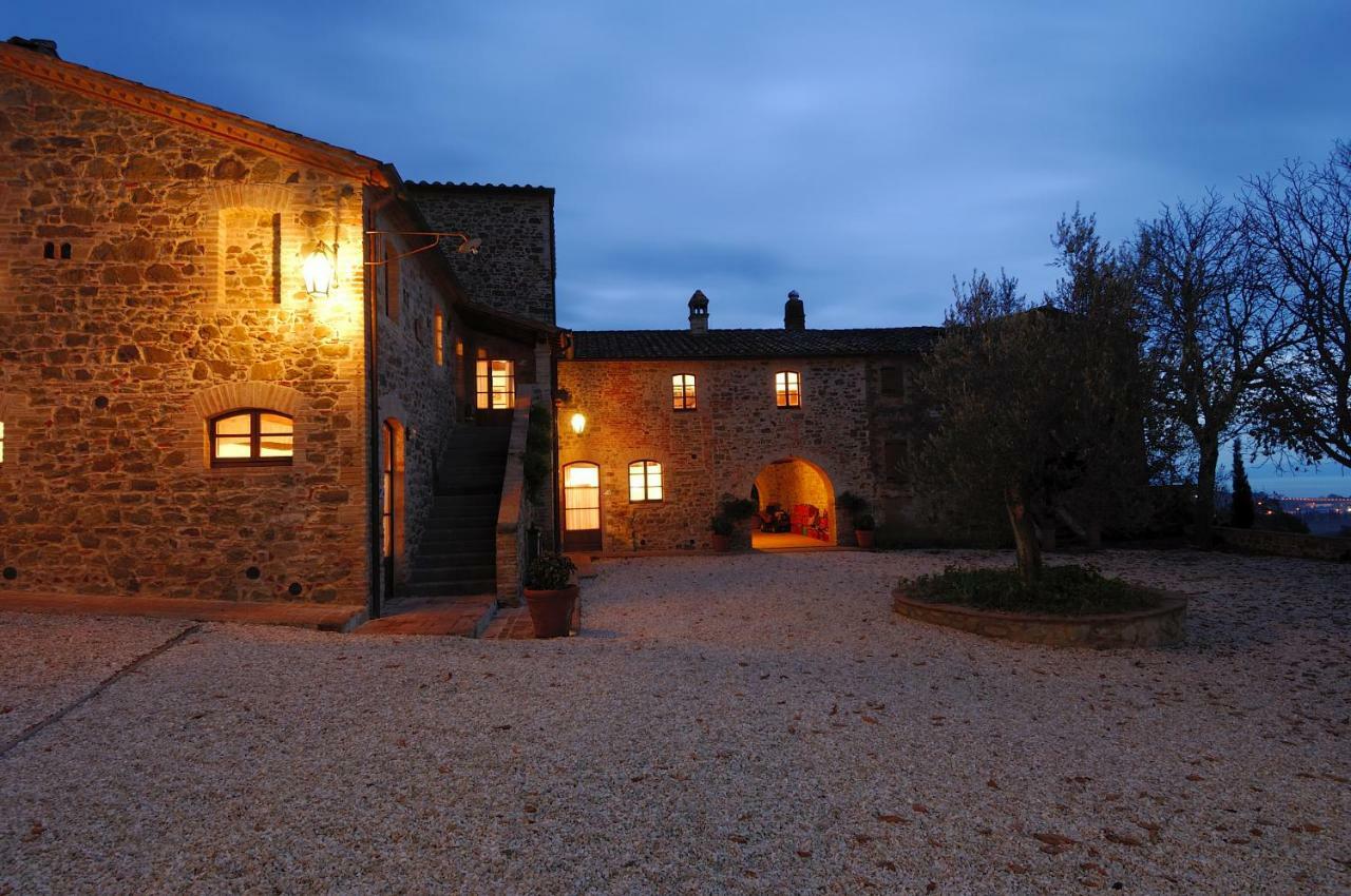Hotel Relais Borgo Torale Passignano sul Trasimeno Exterior foto