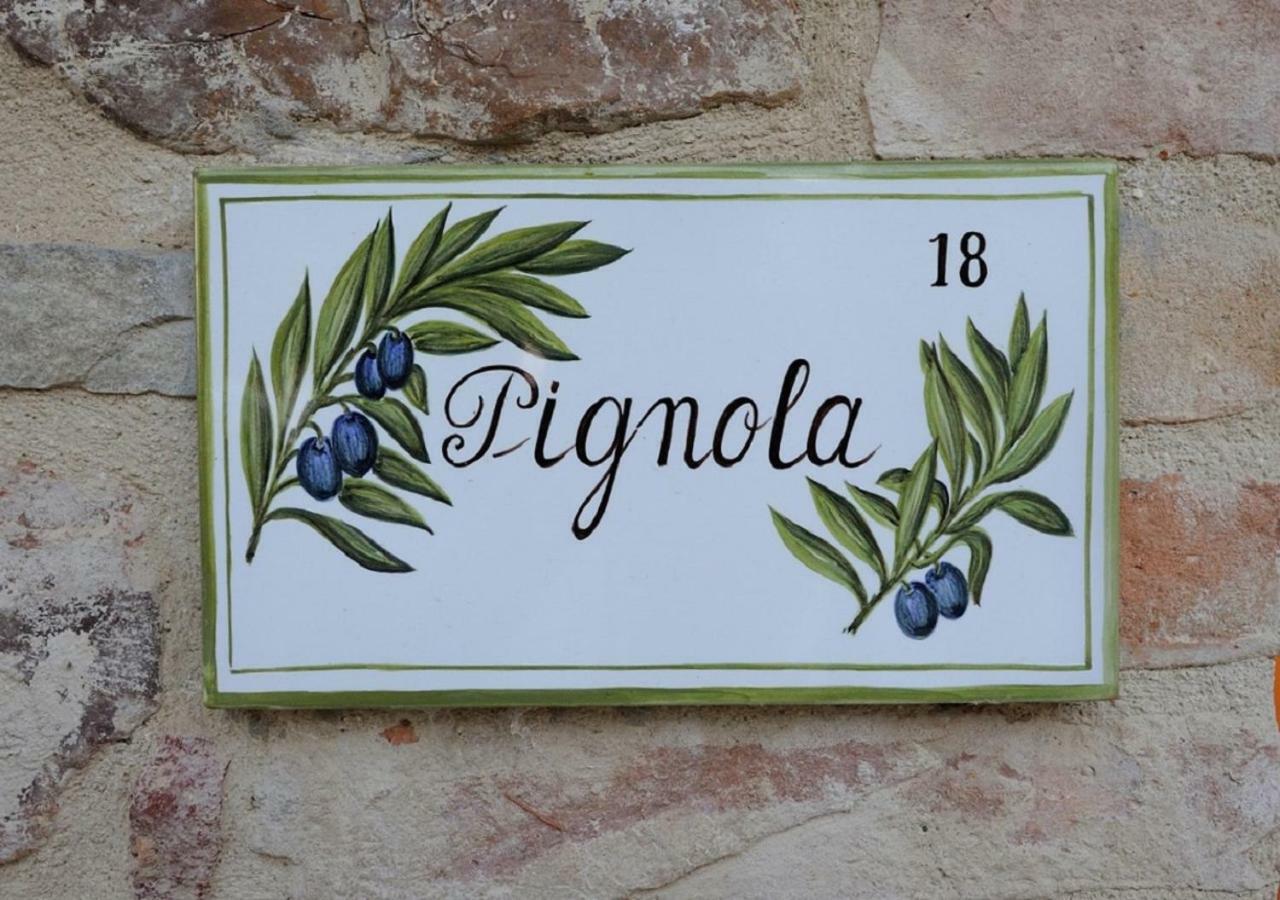 Hotel Relais Borgo Torale Passignano sul Trasimeno Zimmer foto